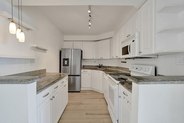 3031 N OCEAN Boulevard 805, Fort Lauderdale, FL 33308