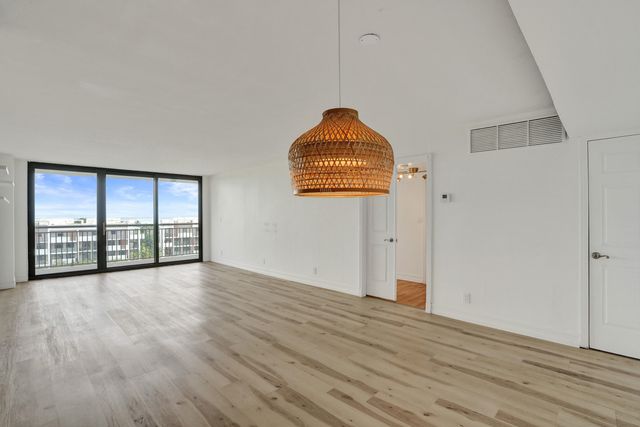 3031 N OCEAN Boulevard 805, Fort Lauderdale, FL 33308