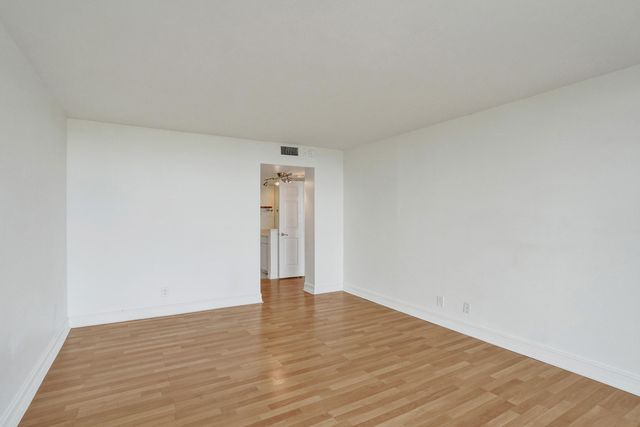 3031 N OCEAN Boulevard 805, Fort Lauderdale, FL 33308