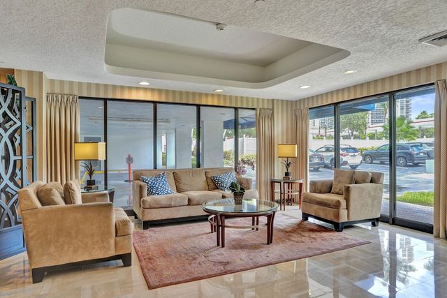 3031 N OCEAN Boulevard 805, Fort Lauderdale, FL 33308
