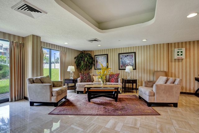 3031 N OCEAN Boulevard 805, Fort Lauderdale, FL 33308
