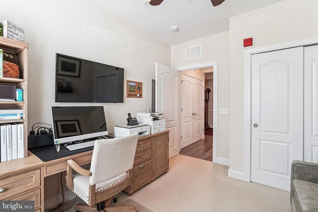 15140 HEATHER MILL LN #201, Haymarket, VA 20169