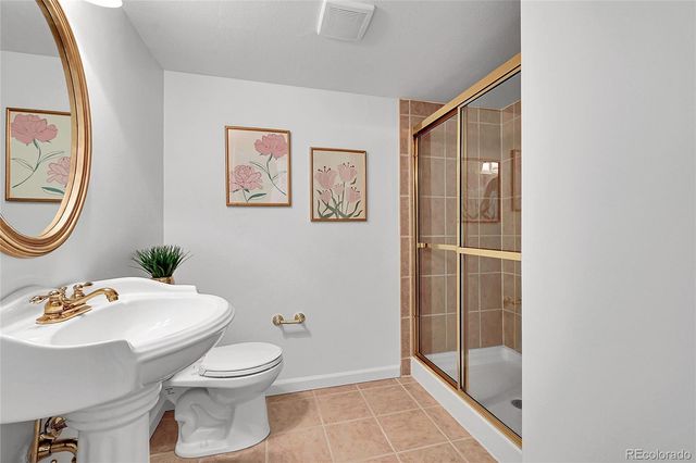 18060 E Dorado Avenue, Centennial, CO 80015