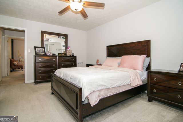 155 Creekwood Drive 15, Newnan, GA 30265