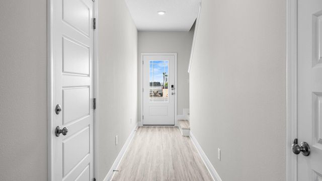 34 Hatten Court, Mary Esther, FL 32569