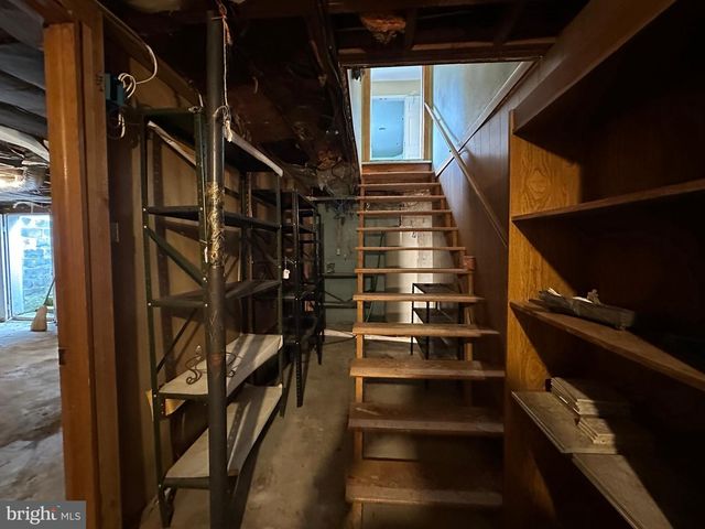 78 SIGNAL AVE, Hedgesville, WV 25427
