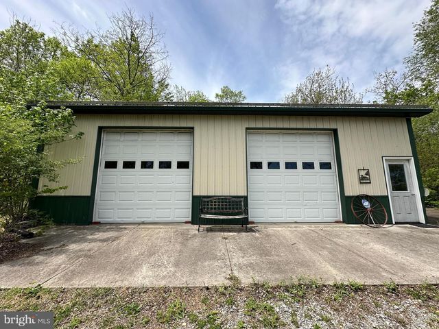 78 SIGNAL AVE, Hedgesville, WV 25427