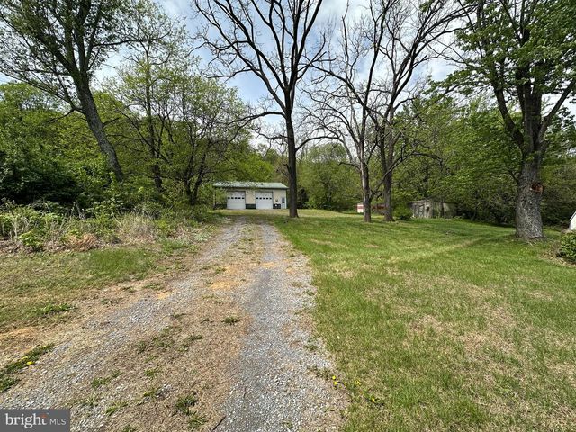 78 SIGNAL AVE, Hedgesville, WV 25427