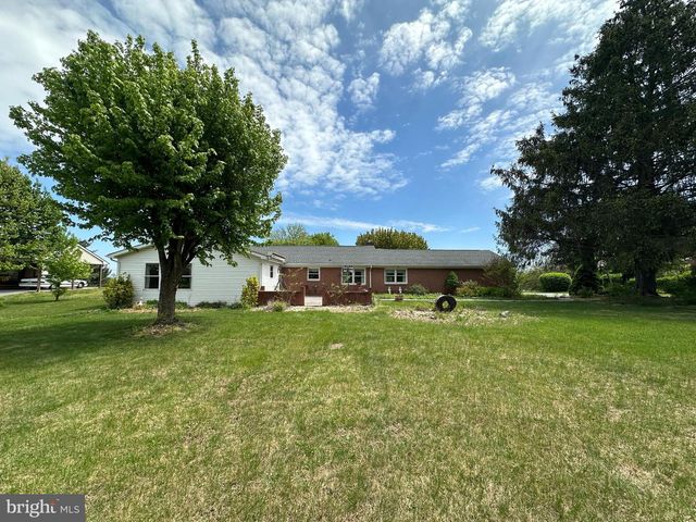 78 SIGNAL AVE, Hedgesville, WV 25427