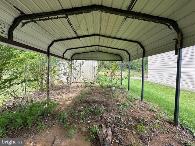 78 SIGNAL AVE, Hedgesville, WV 25427