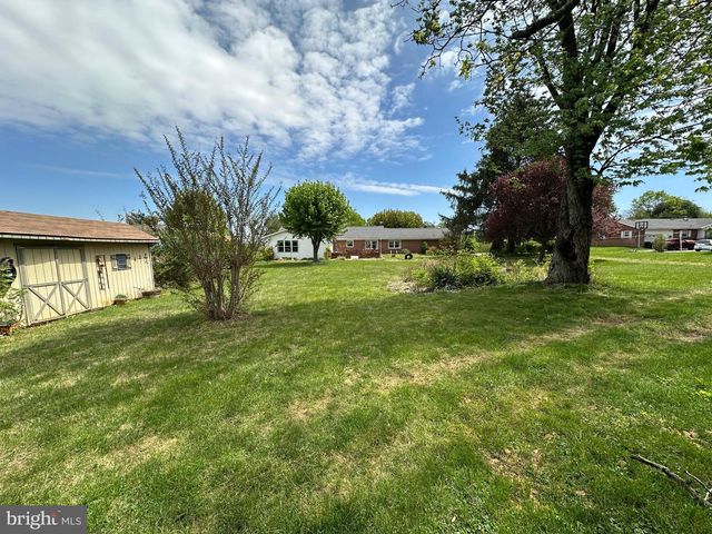 78 SIGNAL AVE, Hedgesville, WV 25427