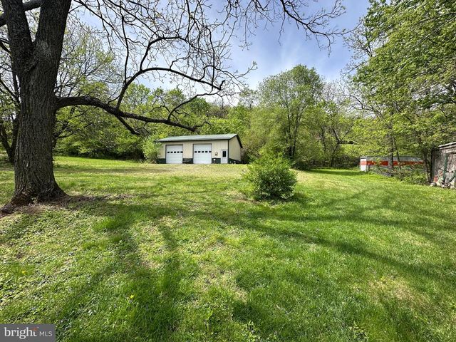 78 SIGNAL AVE, Hedgesville, WV 25427