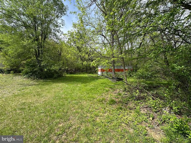 78 SIGNAL AVE, Hedgesville, WV 25427