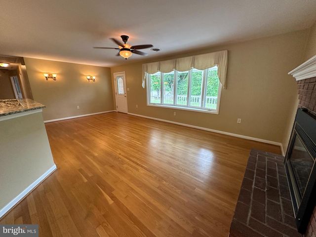 78 SIGNAL AVE, Hedgesville, WV 25427