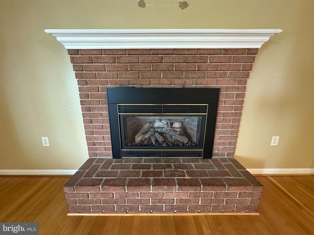 78 SIGNAL AVE, Hedgesville, WV 25427