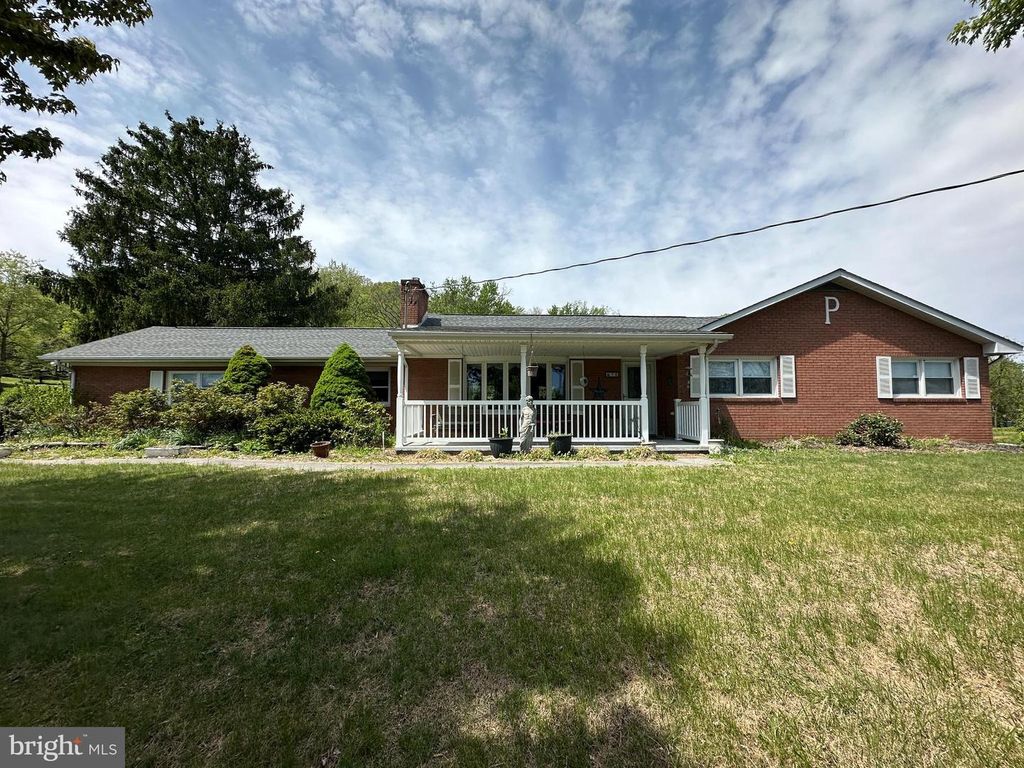 78 SIGNAL AVE, Hedgesville, WV 25427