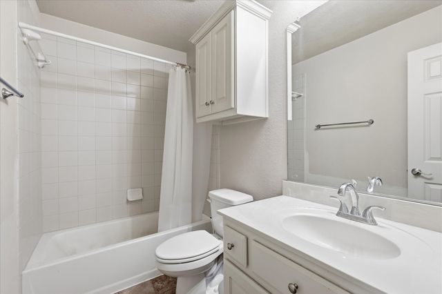 9837 Amaranth Drive, Fort Worth, TX 76177