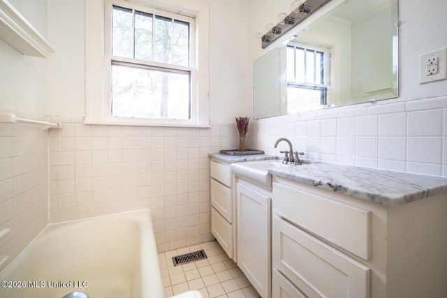 1602 Saint Ann Street, Jackson, MS 39202