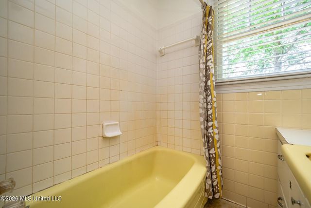 1602 Saint Ann Street, Jackson, MS 39202