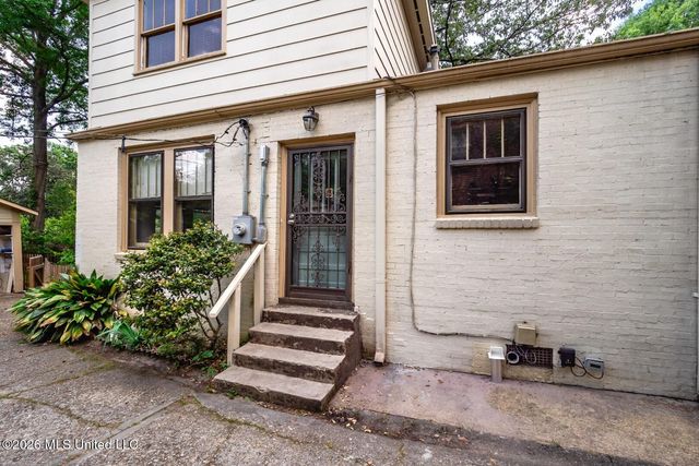 1602 Saint Ann Street, Jackson, MS 39202