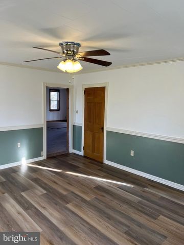 364 STEINMAN FARM RD, Pequea, PA 17565