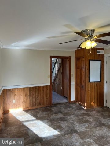 364 STEINMAN FARM RD, Pequea, PA 17565