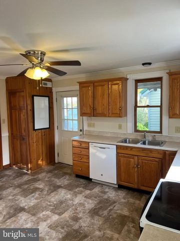 364 STEINMAN FARM RD, Pequea, PA 17565