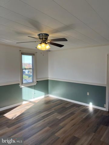 364 STEINMAN FARM RD, Pequea, PA 17565