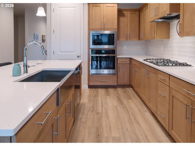 1746 N MILLICAN CREEK St, Lafayette, OR 97127