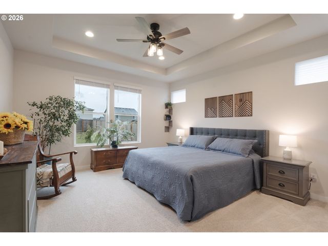 1746 N MILLICAN CREEK St, Lafayette, OR 97127