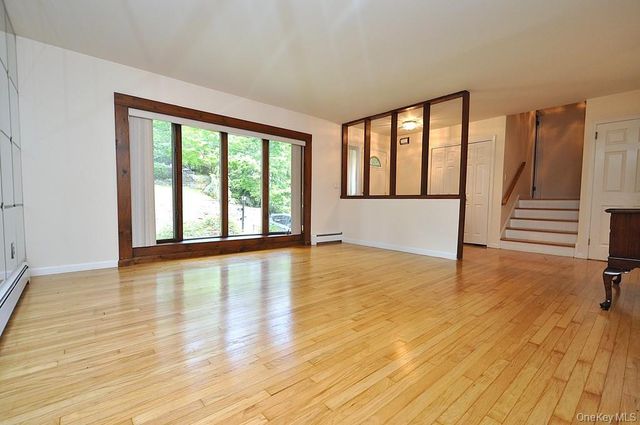 12 Charlotte Place, Hartsdale, NY 10530