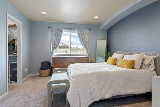 20276 Ellie Lane, Bend, OR 97703