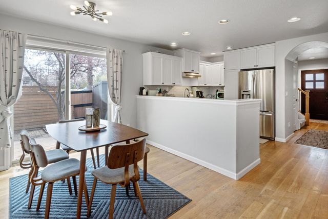 20276 Ellie Lane, Bend, OR 97703