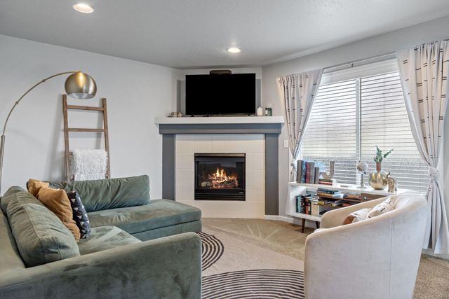 20276 Ellie Lane, Bend, OR 97703
