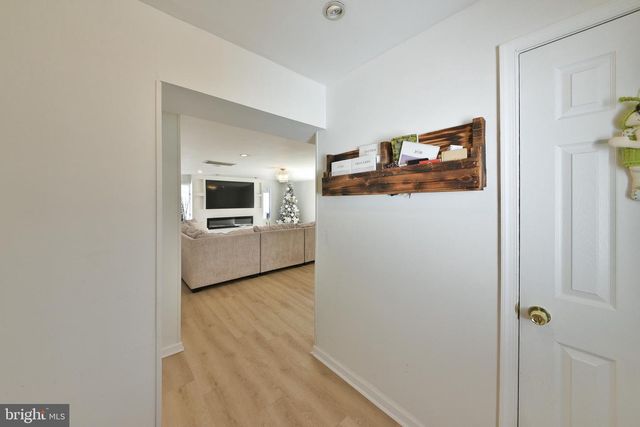 1194 ELBERTA AVE, Bensalem, PA 19020