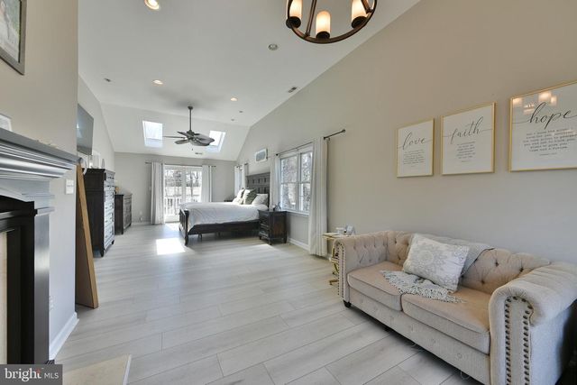 1194 ELBERTA AVE, Bensalem, PA 19020