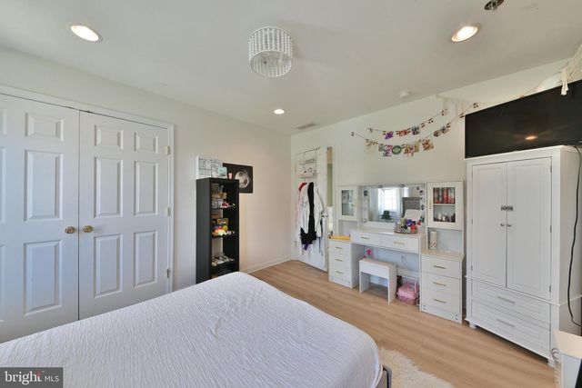 1194 ELBERTA AVE, Bensalem, PA 19020