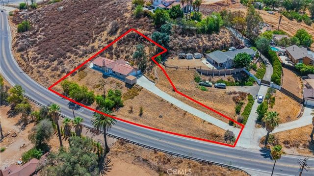 42395 Stetson Avenue, Hemet, CA 92544