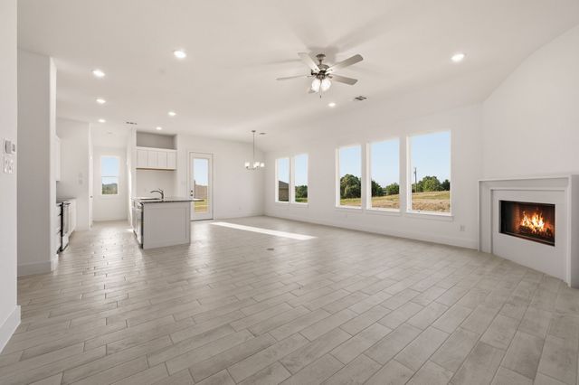 116 Park Hurst Drive, Boyd, TX 76023