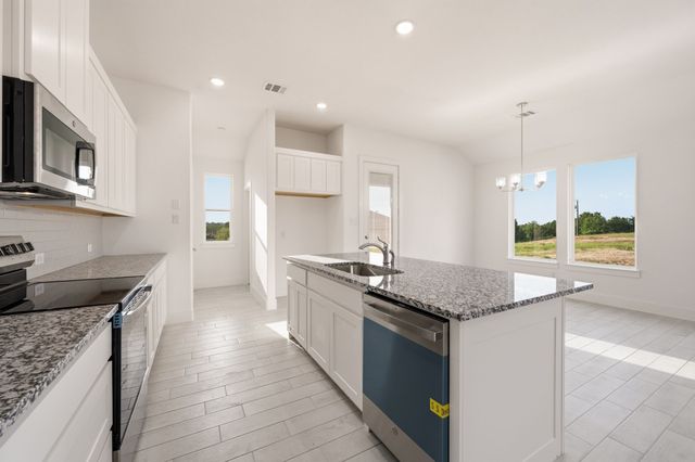 116 Park Hurst Drive, Boyd, TX 76023