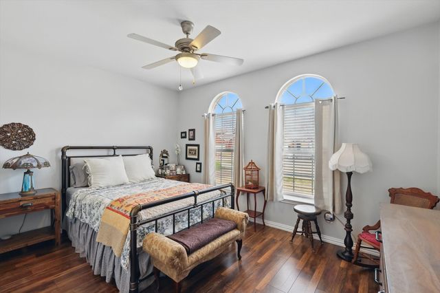 1816 Marble Cove Lane, Denton, TX 76210