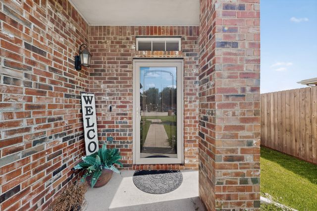 1816 Marble Cove Lane, Denton, TX 76210