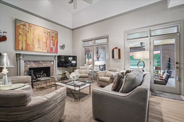 4749 SHADY GROVE RD, Memphis, TN 38117