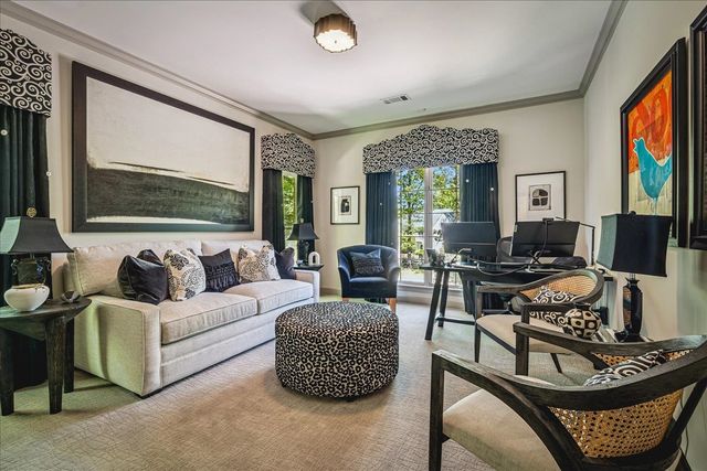 4749 SHADY GROVE RD, Memphis, TN 38117