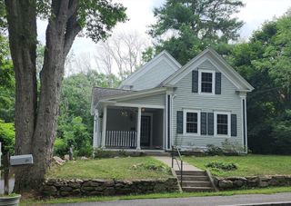 190 Southville Rd 190, Southborough, MA 01772