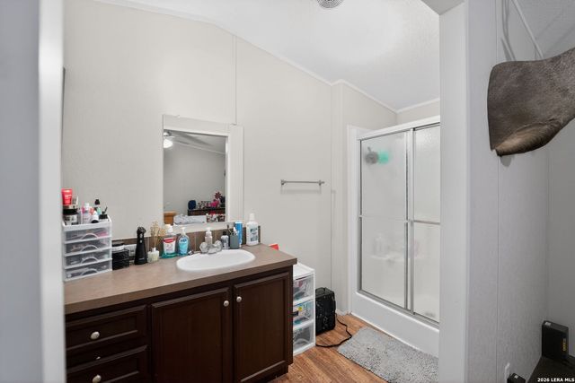 292 private road 1516, Bandera, TX 78003