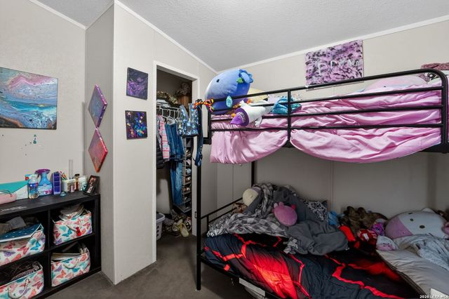 292 private road 1516, Bandera, TX 78003