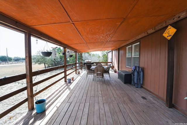 292 private road 1516, Bandera, TX 78003