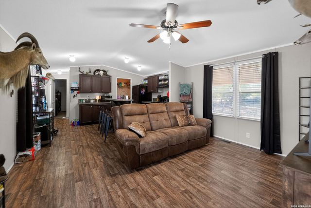 292 private road 1516, Bandera, TX 78003