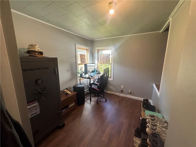 203 S Crocker Avenue, Greenwood, WI 54437